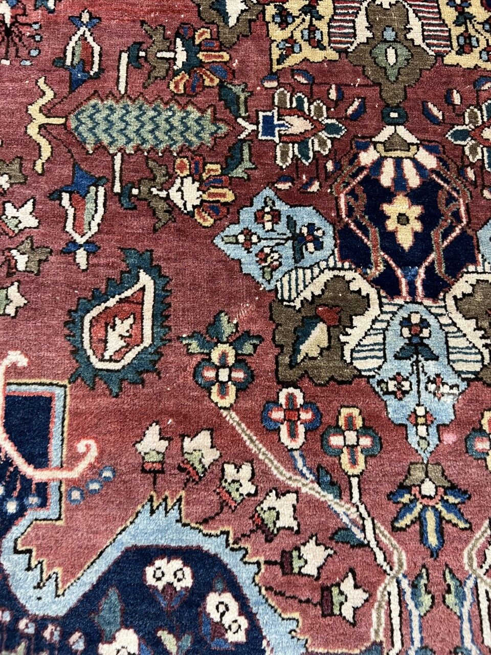 Handmade sarouk farahan rug