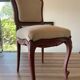 Chaise medaillon rose et beige