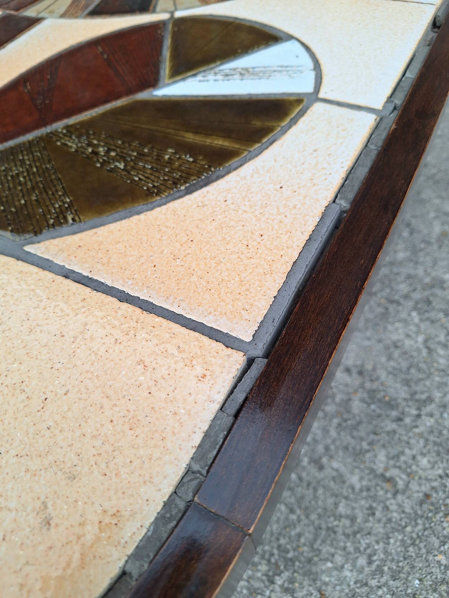 Roger Capron, vintage coffee table with ceramic top, design furniture.