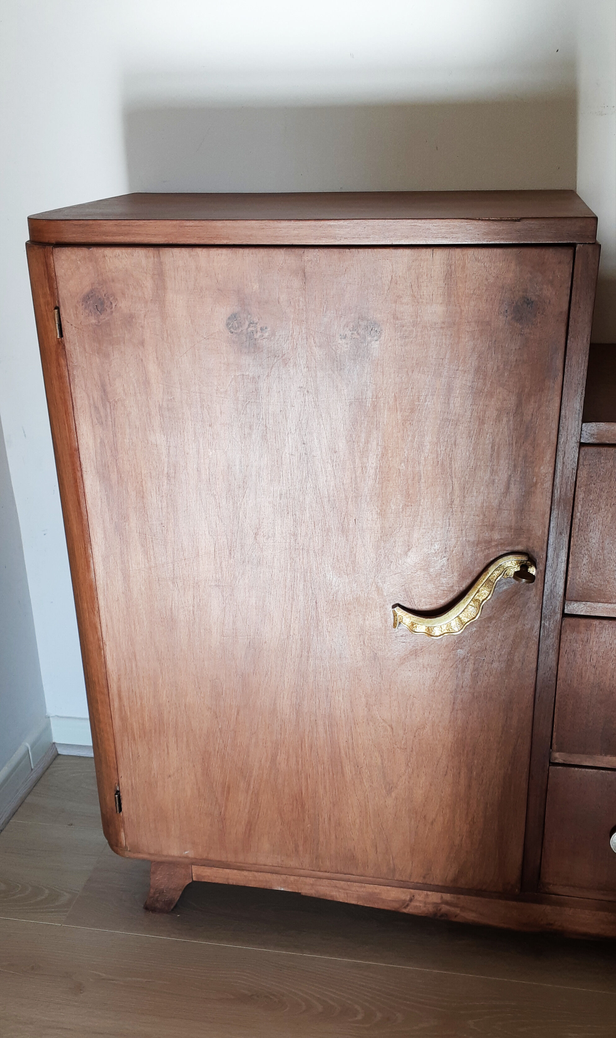 Vintage asymmetrical chest