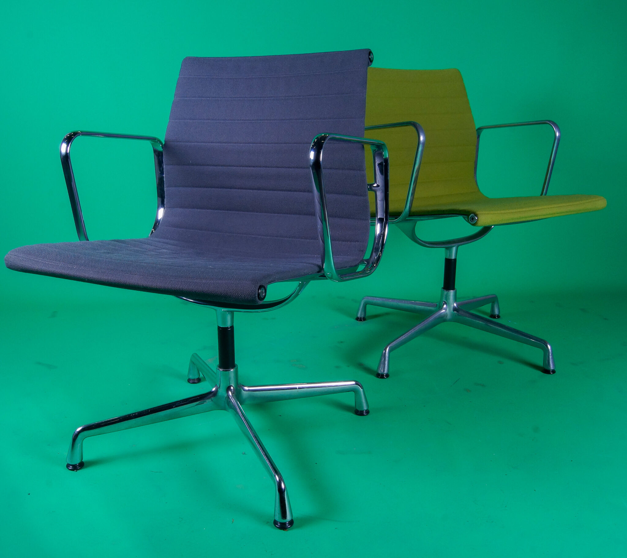 Set of 8 chairs model EA108 & EA107 by Charles and Ray Eales Vitra edition