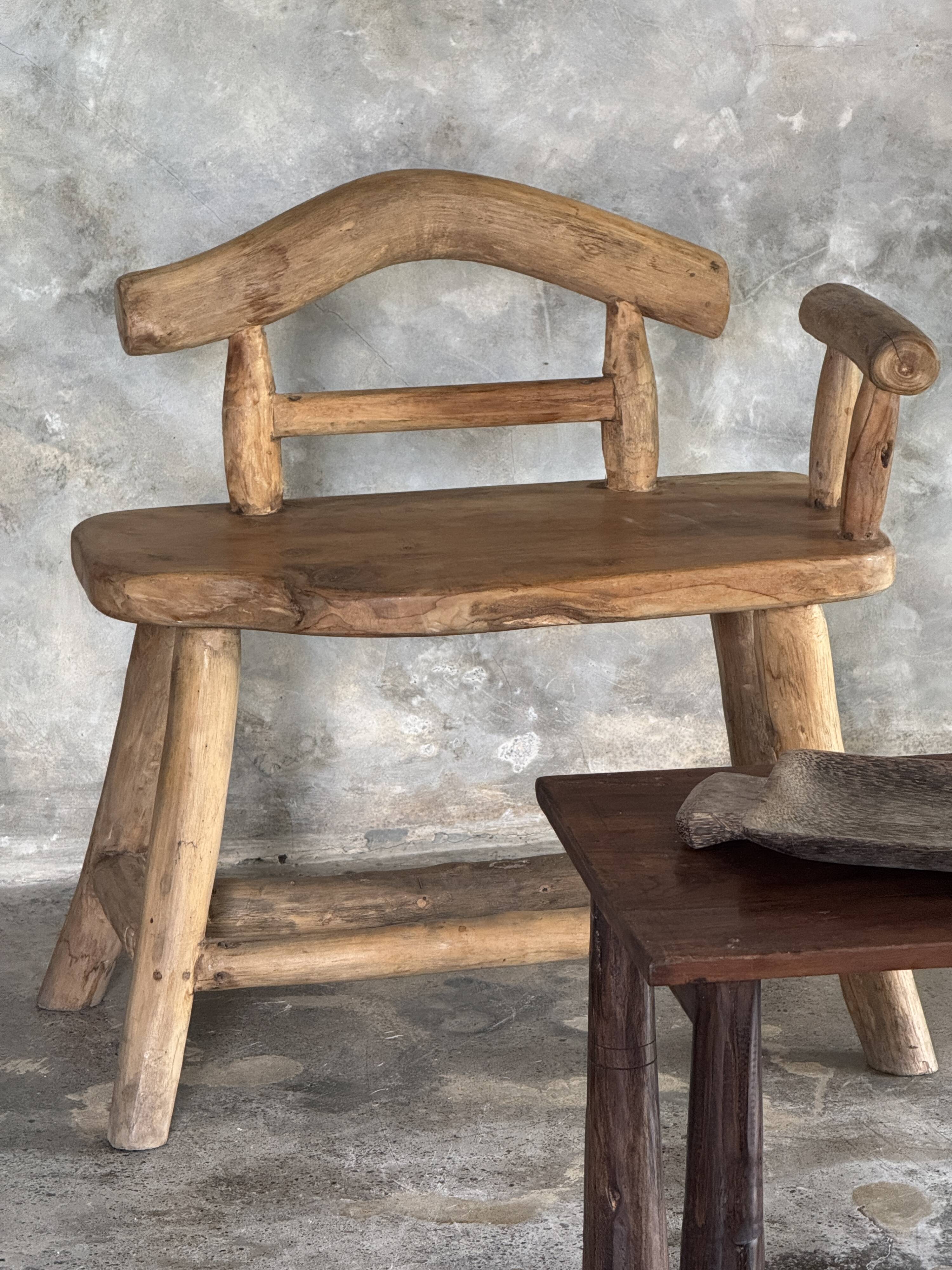 Small brutalist bench with backrest and armrests in Asian blonde teak H67 L6