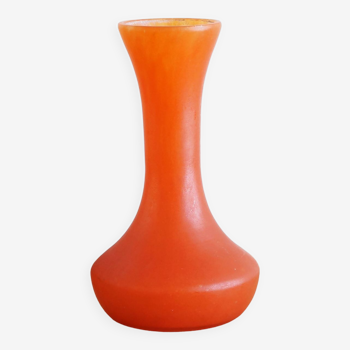 Vase art nouveau en pâte de verre orange