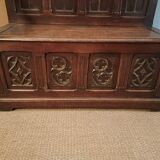 Neo-Gothic chest bench from the late 19th century