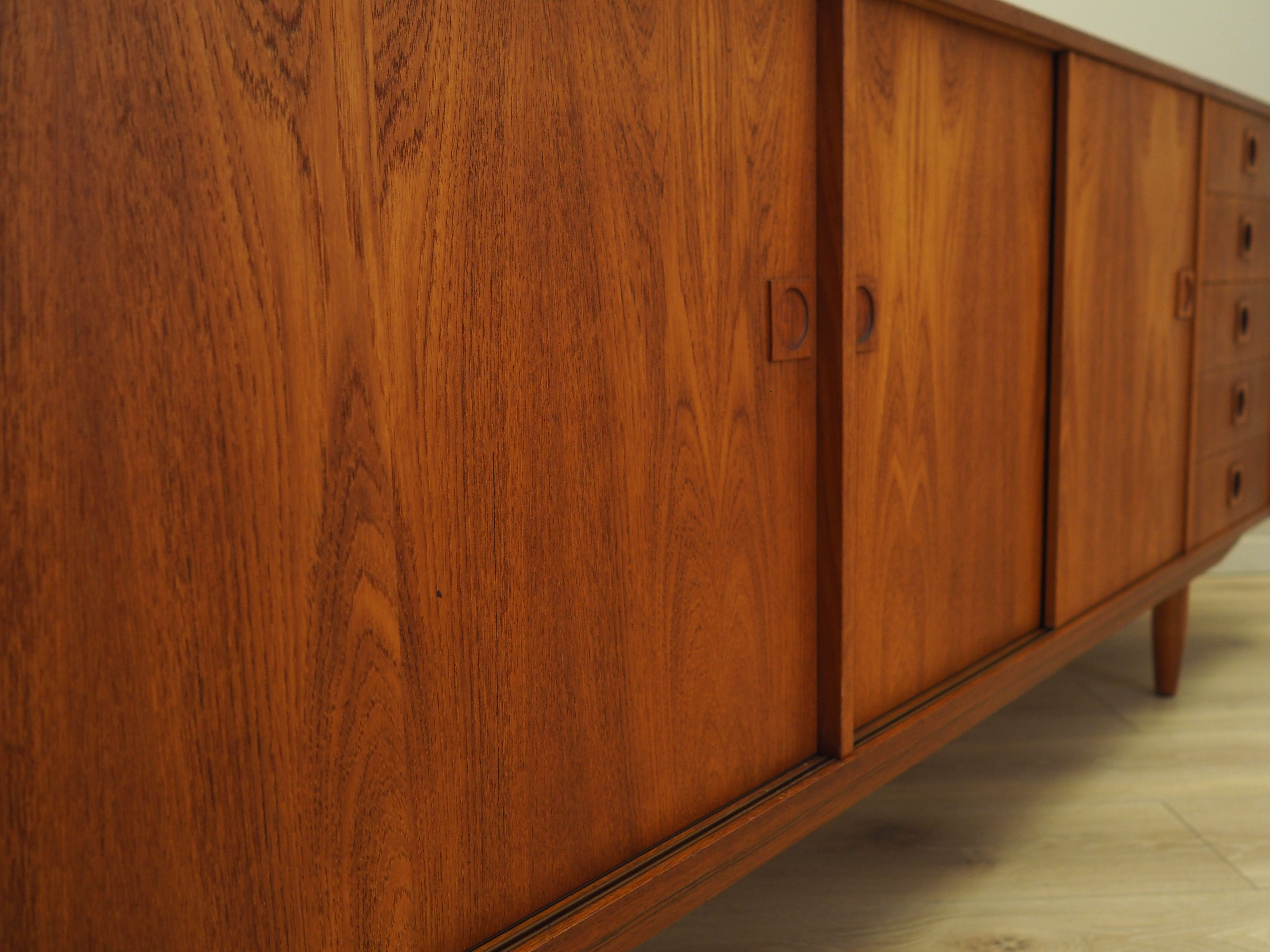 Teak sideboard, Danish design, 1960s, production: Farsø Møbelfabrik