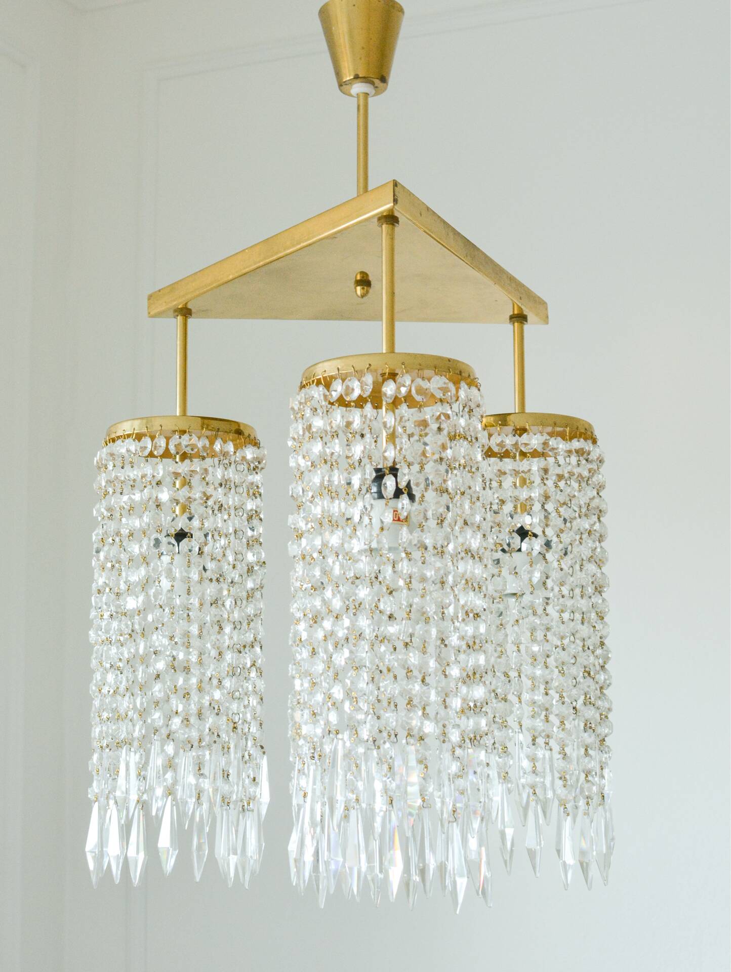 Vintage lustre from Jablonecké Sklárny in crystal and brass – Czechoslovakia
