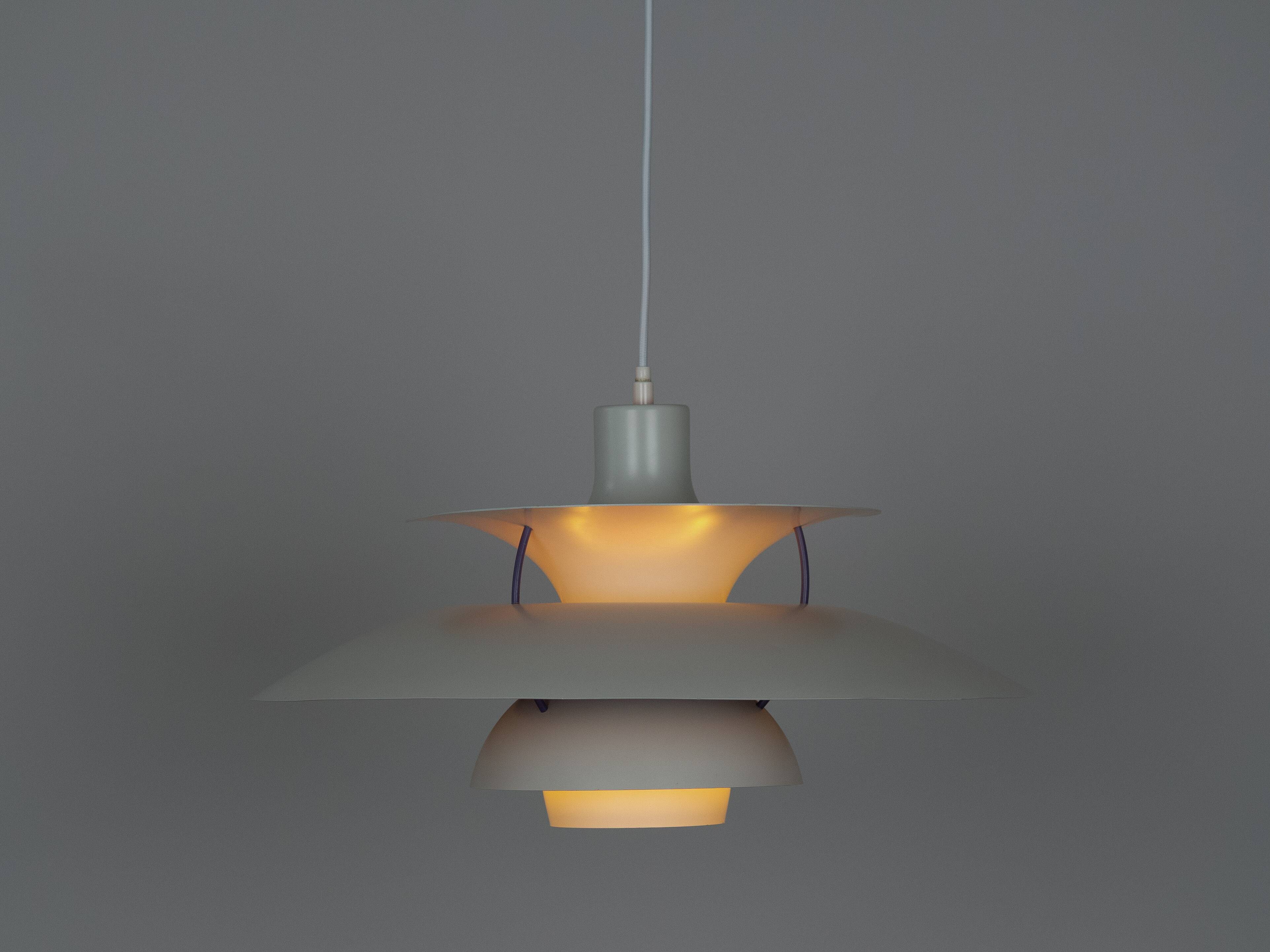 Suspension vintage danoise PH 5 par Poul Henningsen, Louis Poulsen, 1958