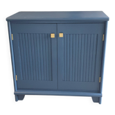 2-door chest of drawers