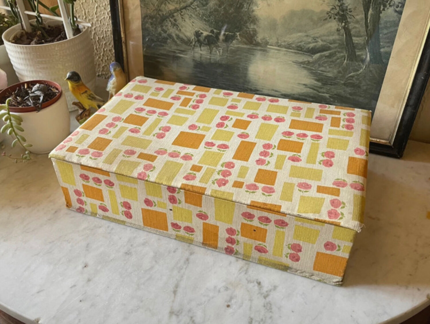 Sewing box in vintage fabrics