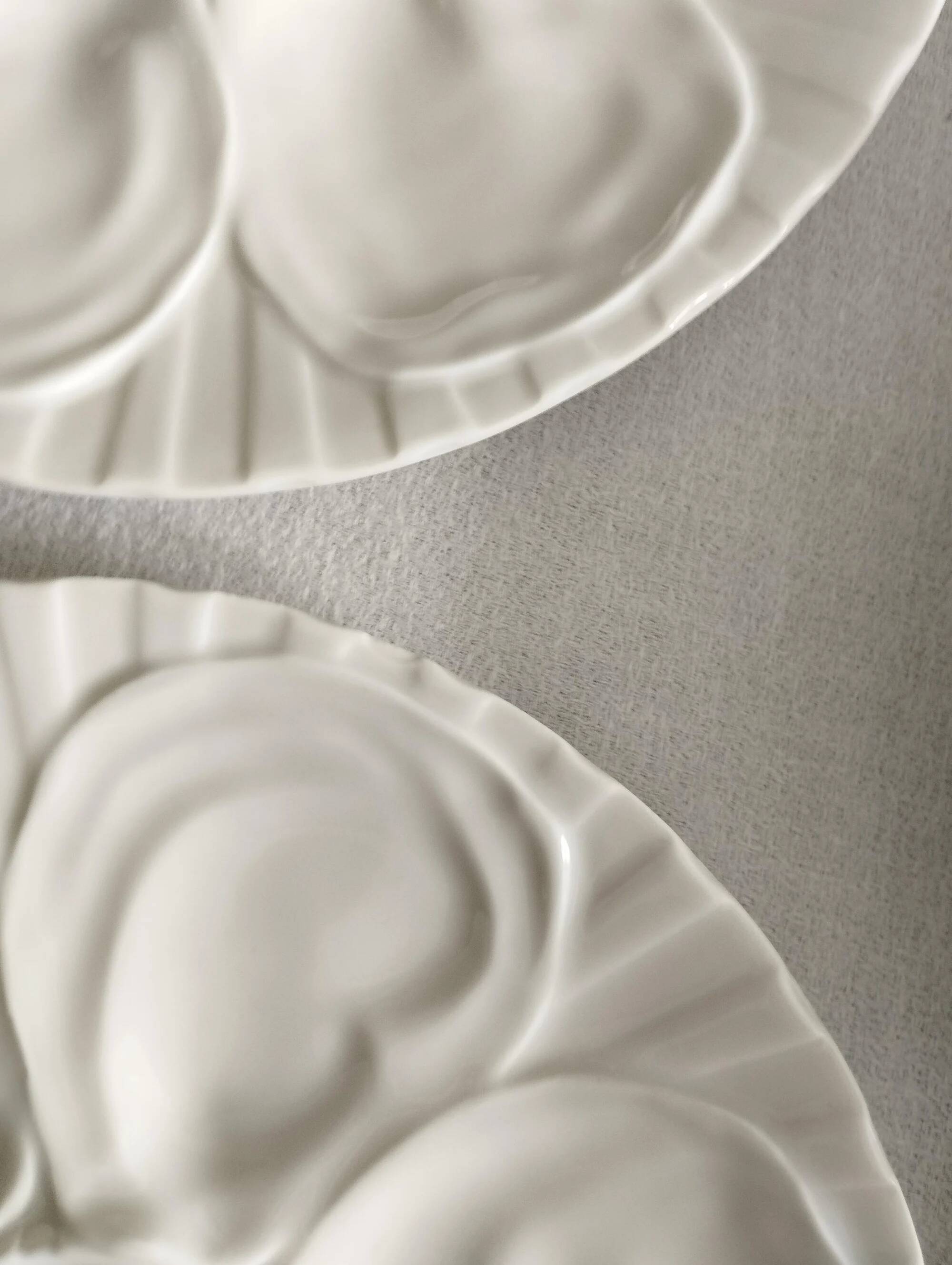 Lot de 6 assiettes à huîtres en porcelaine de Pillivuyt