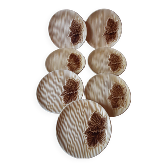 Lot de 7 assiettes  dessert  Orfinox