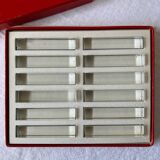 12 porte couteaux en cristal Baccarat