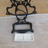 Cast iron umbrella holder