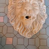 Lion head fountain wall ornament