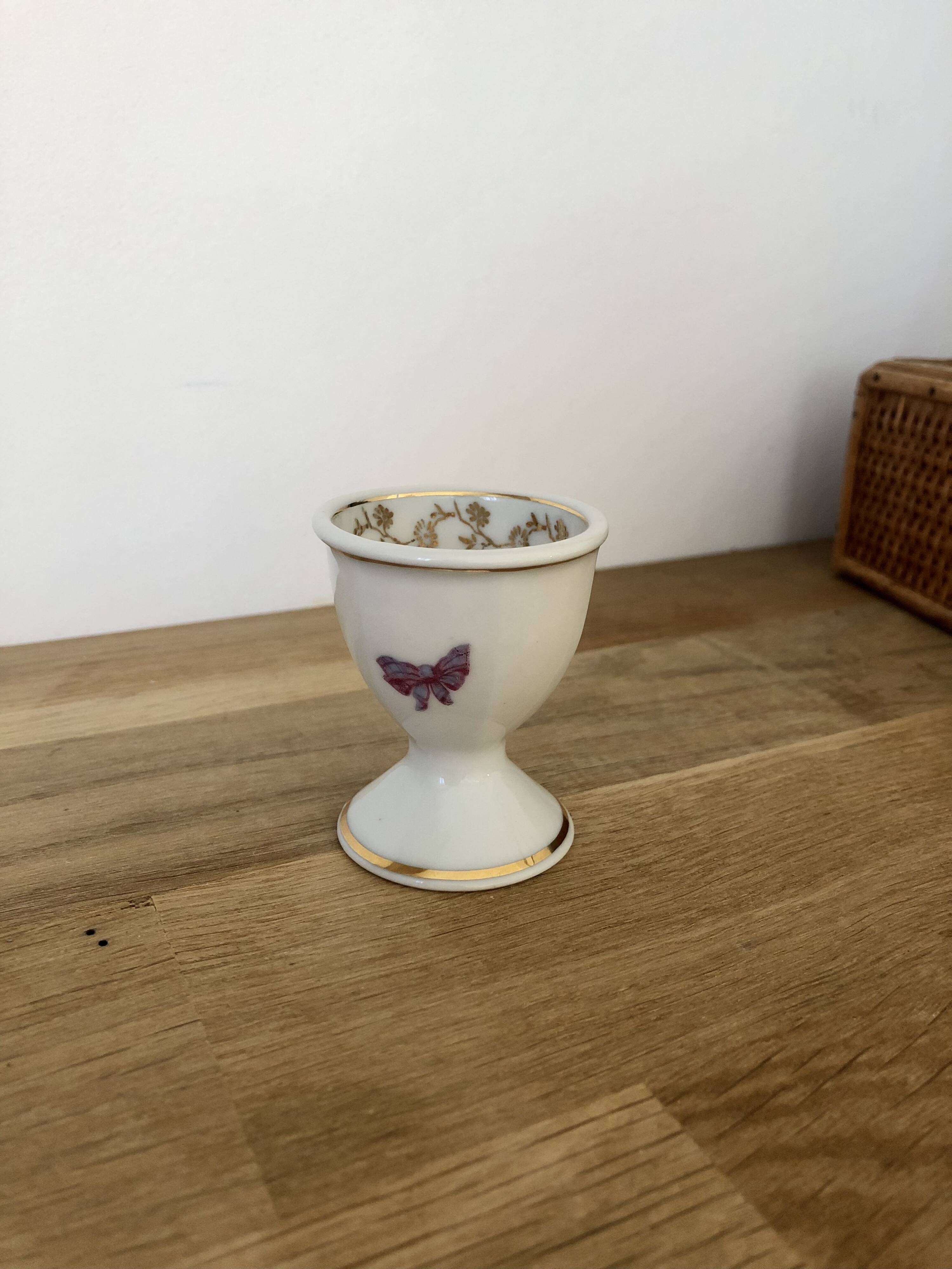 Pretty little vintage egg cup in Limoges porcelain