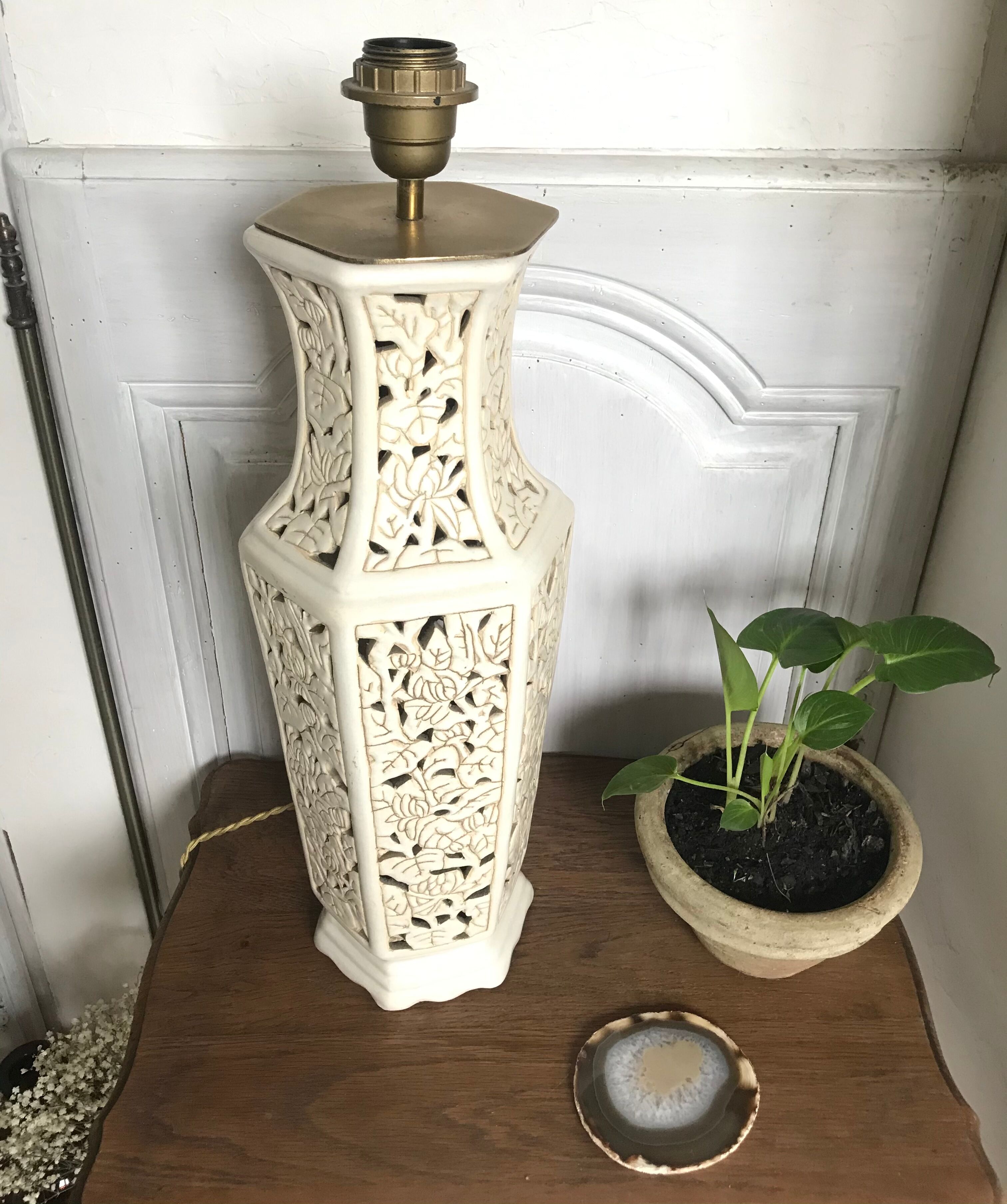 Vintage open ceramic lamp