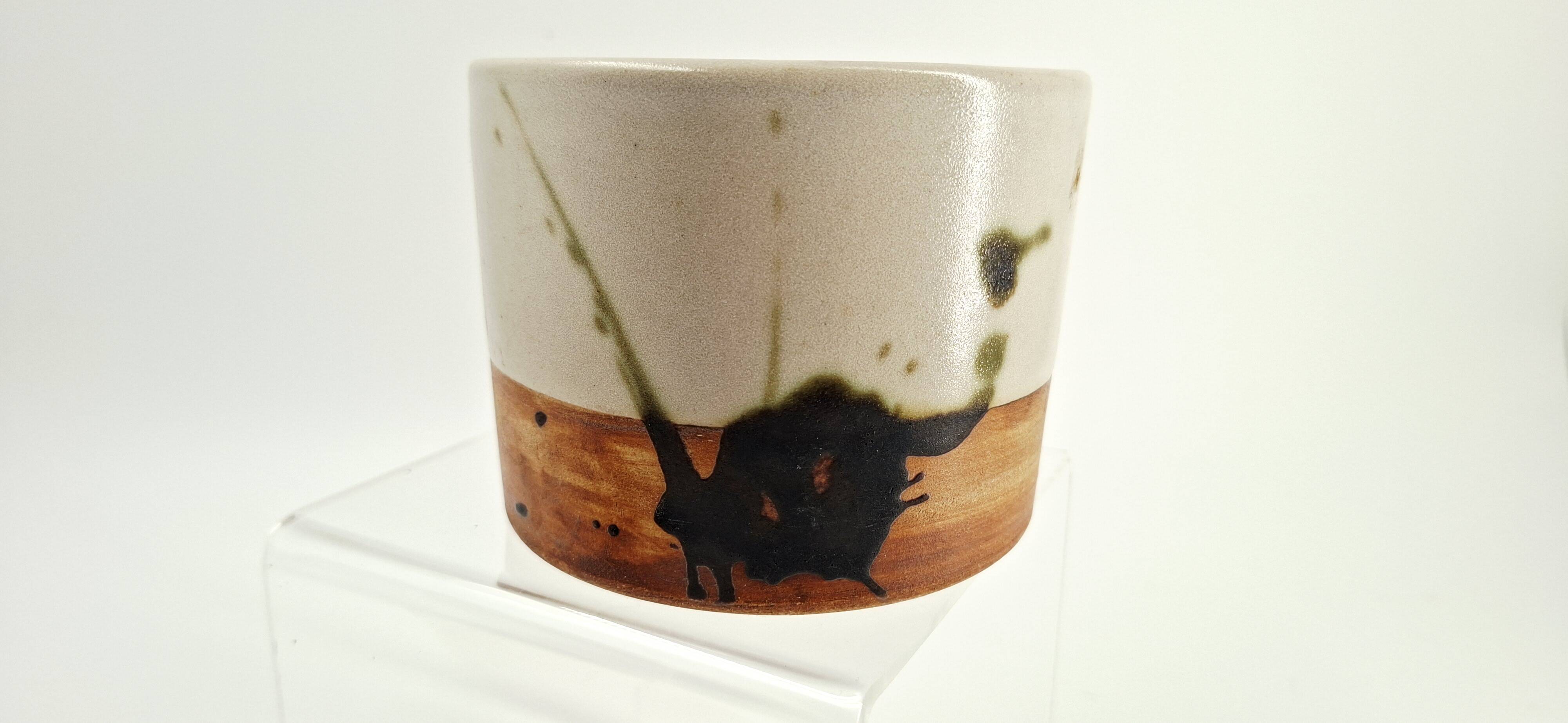 Lidded pot in stoneware — La Colombe pottery, 1970s