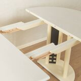 Table de salle à manger extensible postmoderne de Thonet, datant des années 1980