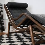 Rattan chaise longue