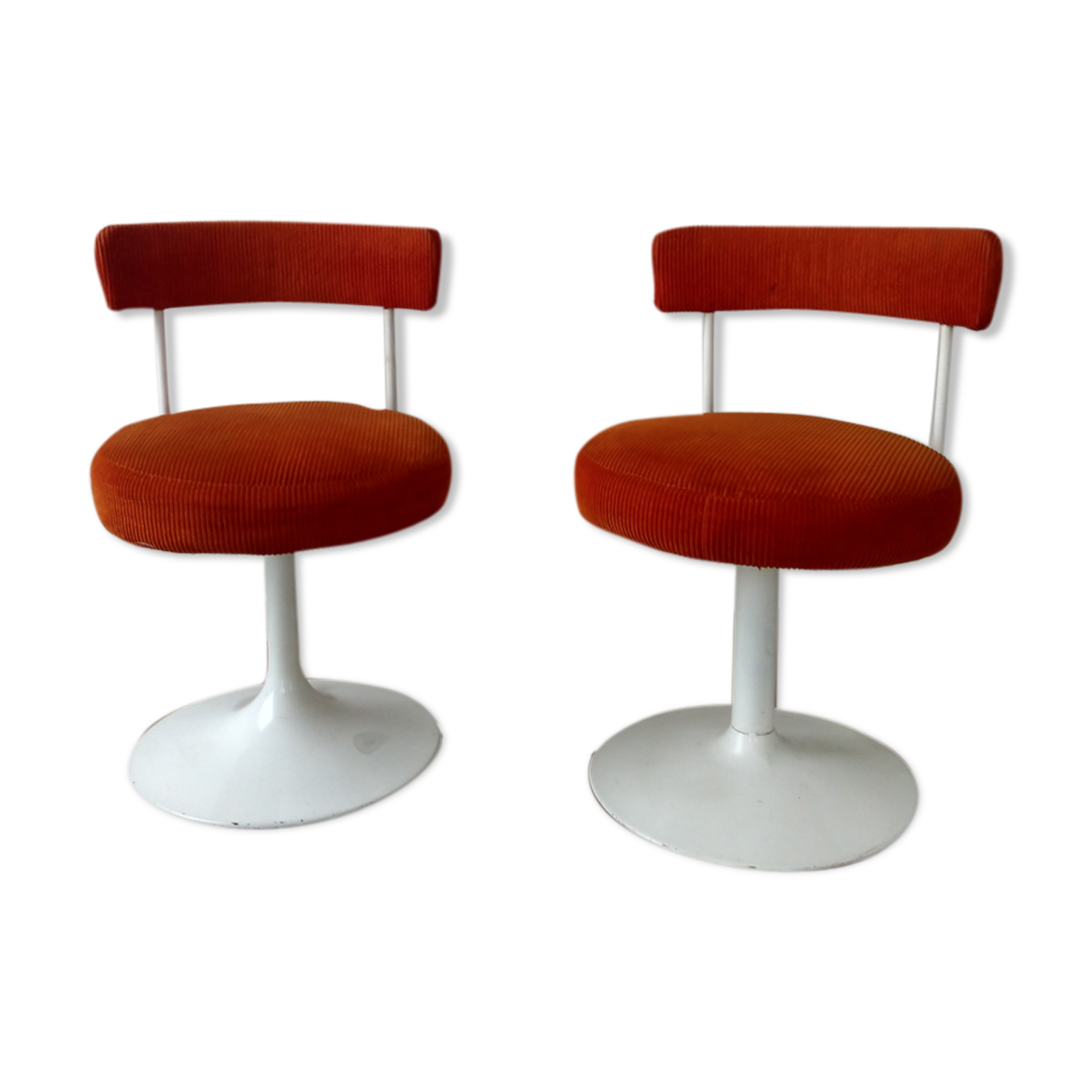 pair of tulip chair