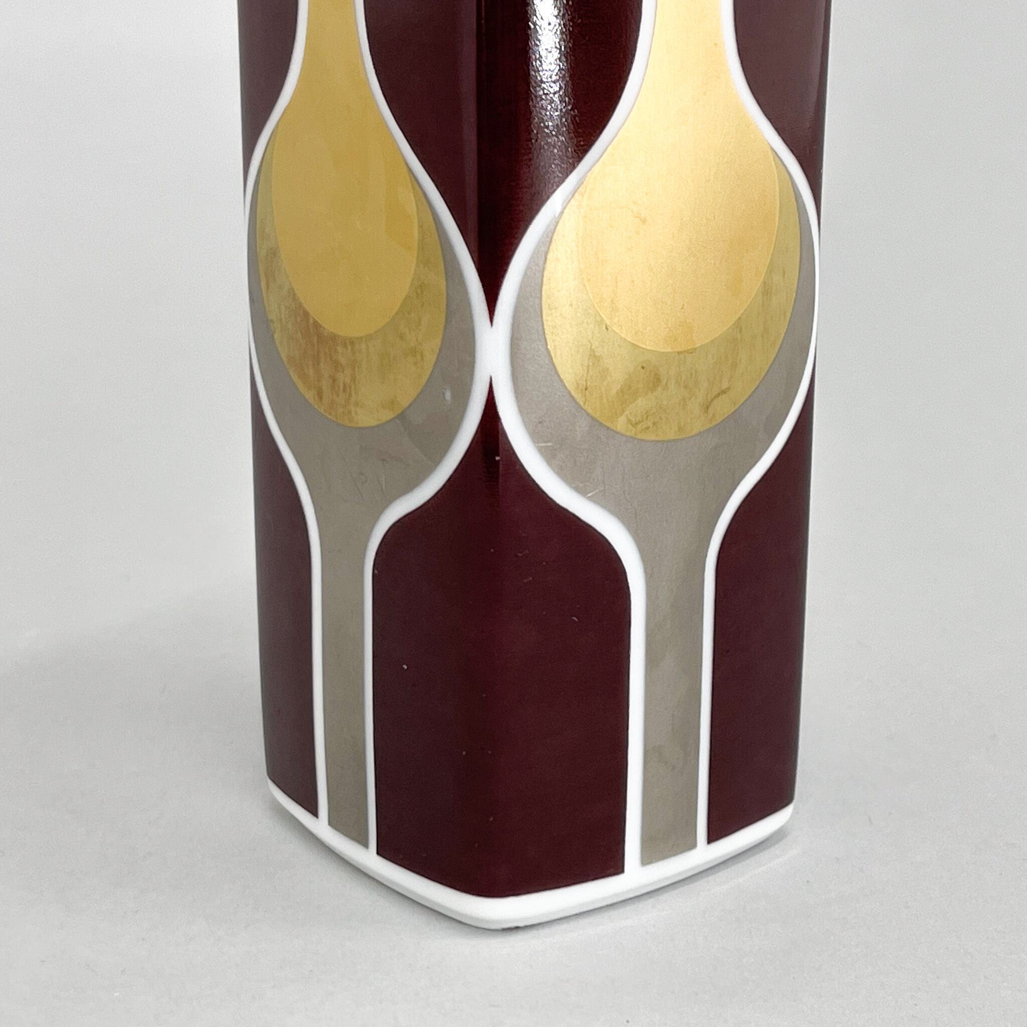 1970s porcelain vase by Heinrich Ceramics