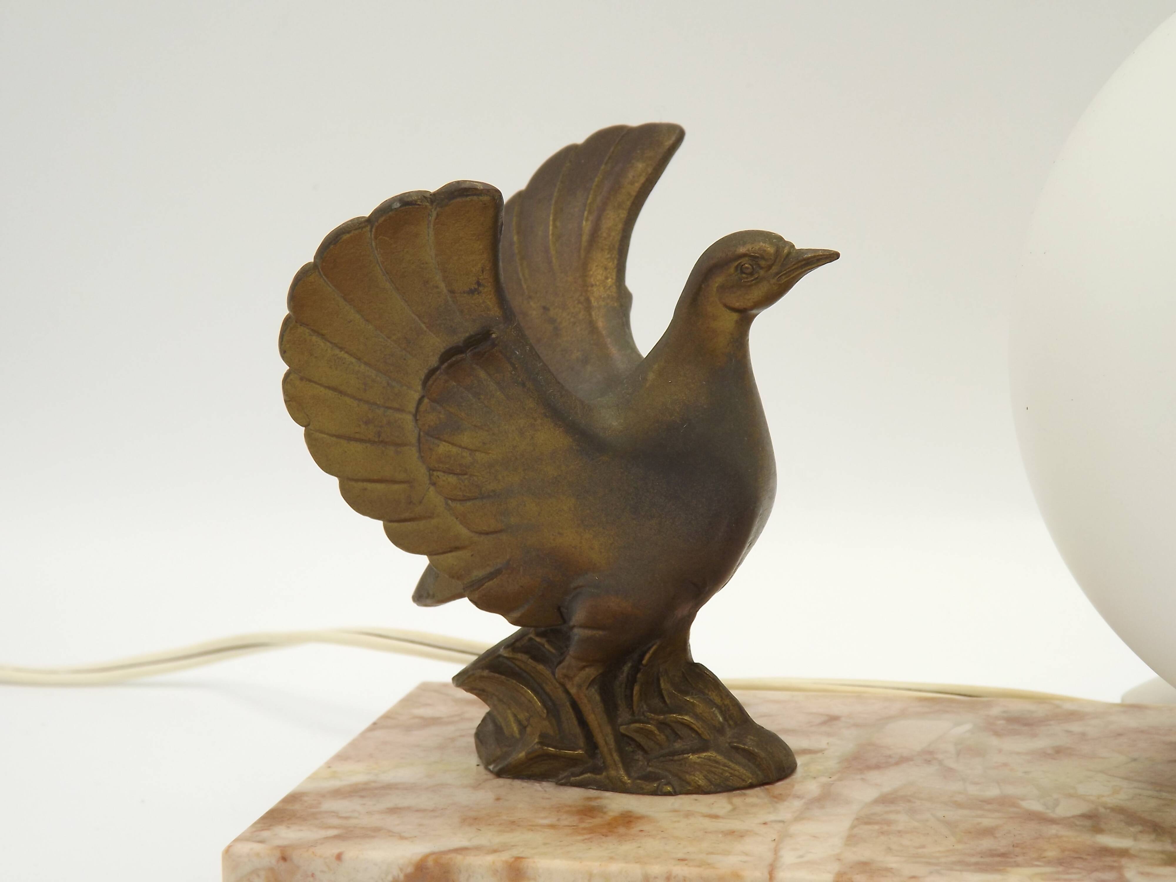 French Art Deco table lamp, bird motif, marble base, white glass globe 4477