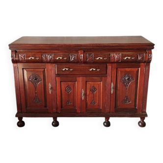 Chippendale buffet