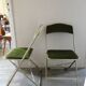 Paire de chaises pliantes en velours vert kaki