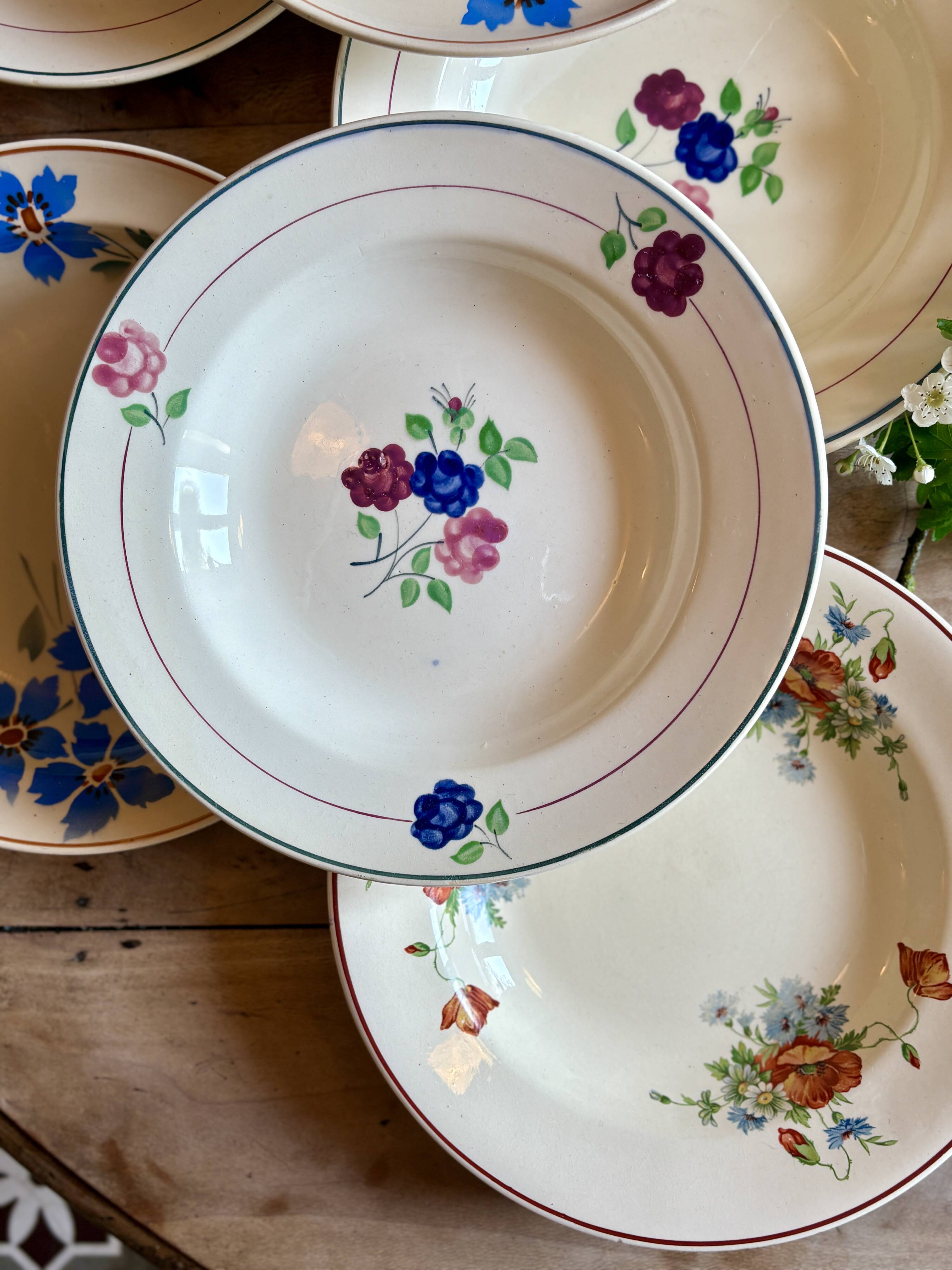 Set of 10 mismatched vintage soup plates
