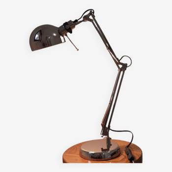 Lampe design de bureau articulée de style industrielle