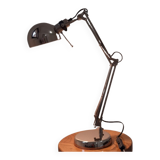 Articulated industrial style desk lamp