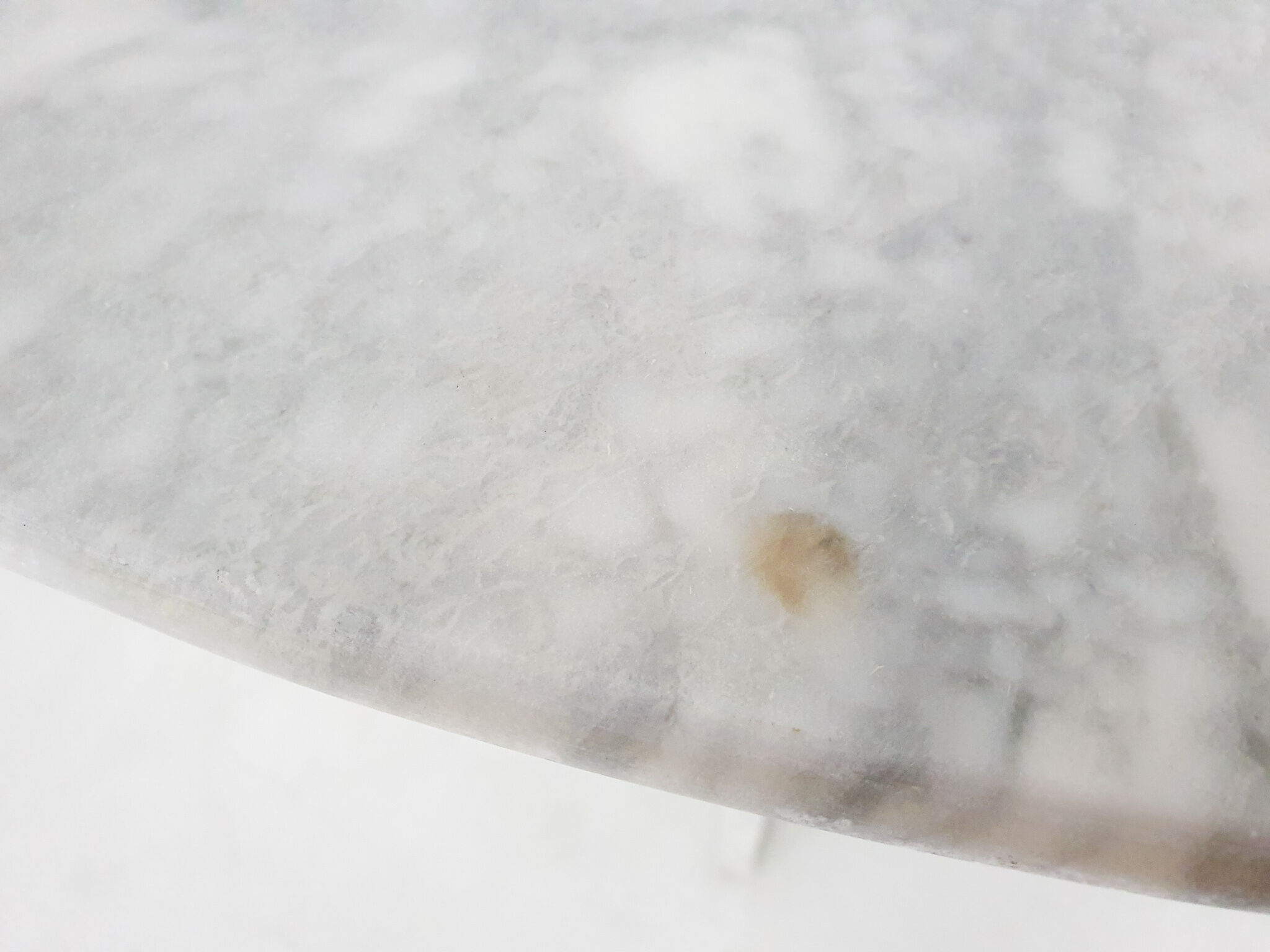 Mid-century round marble dining table, 1970's