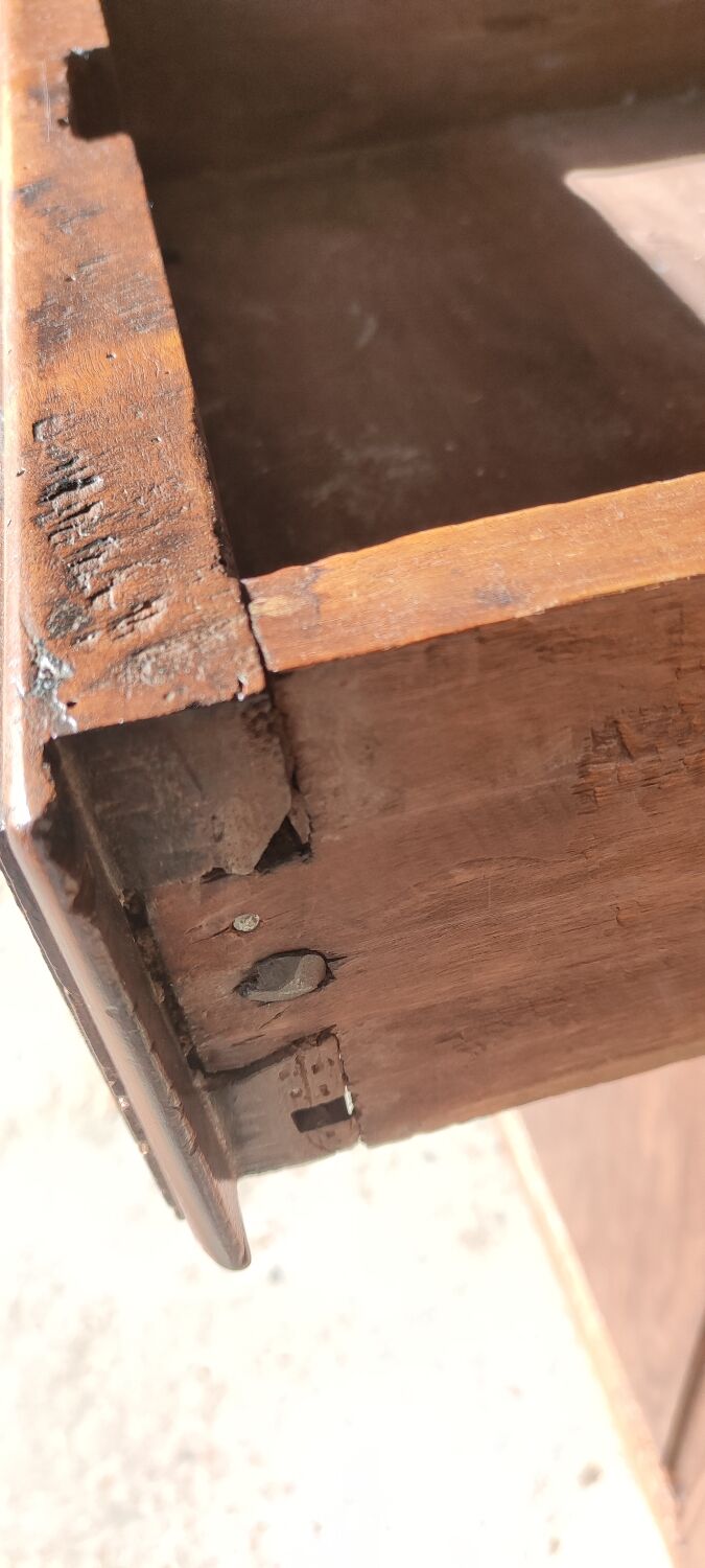 Louis xv walnut sideboard 18th century, Basque support buffet