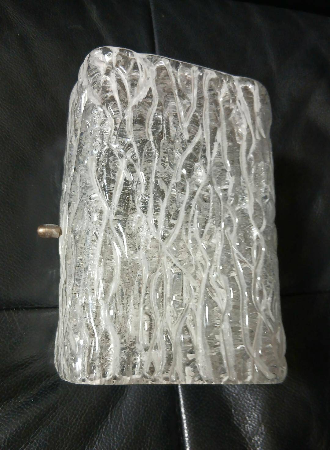 small wall lamp in Murano ice glass