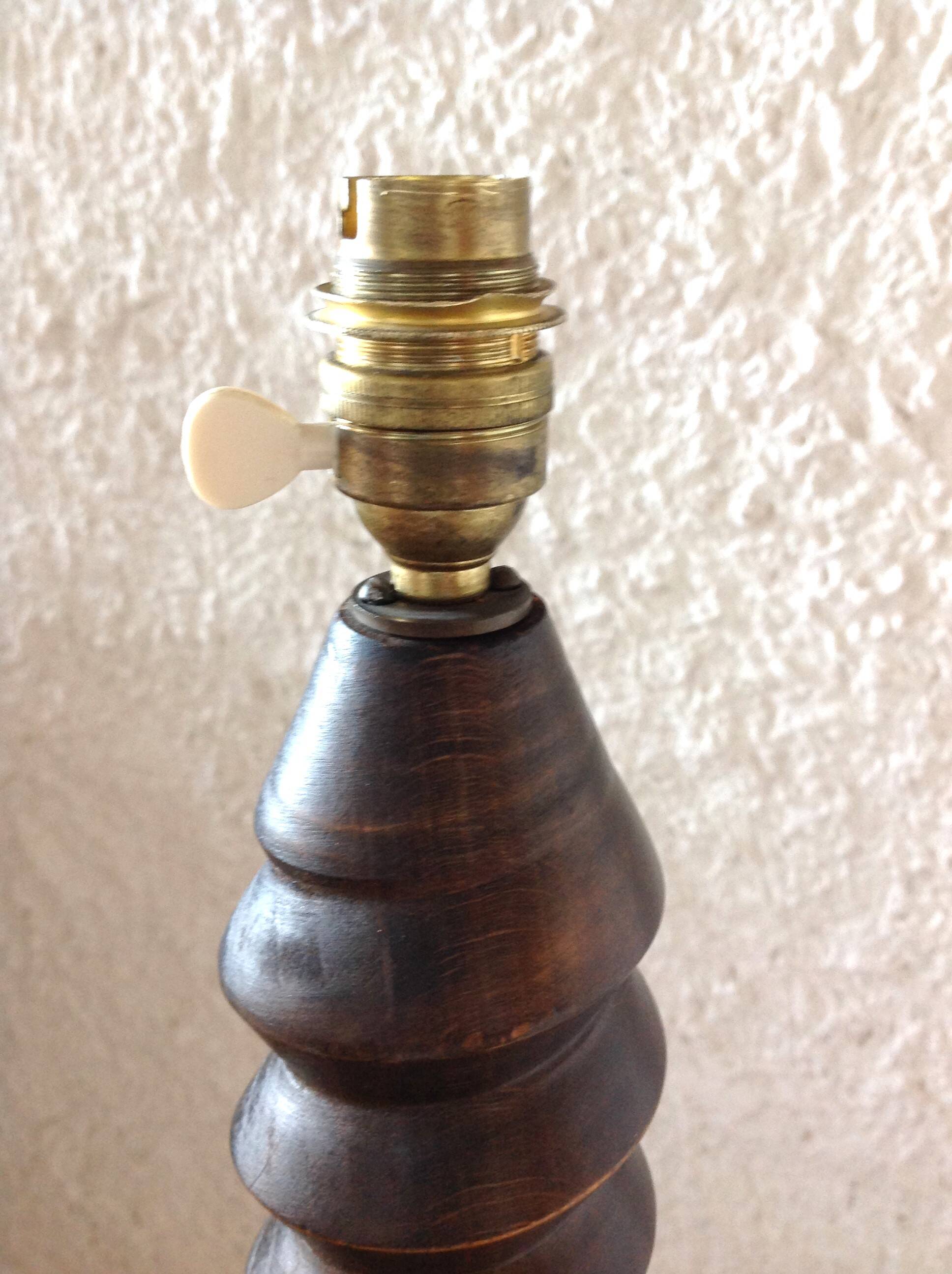 Wooden floor lamp turned in the spirit of Charles Dudouyt / art deco style