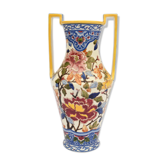 Vase in faience of Gien