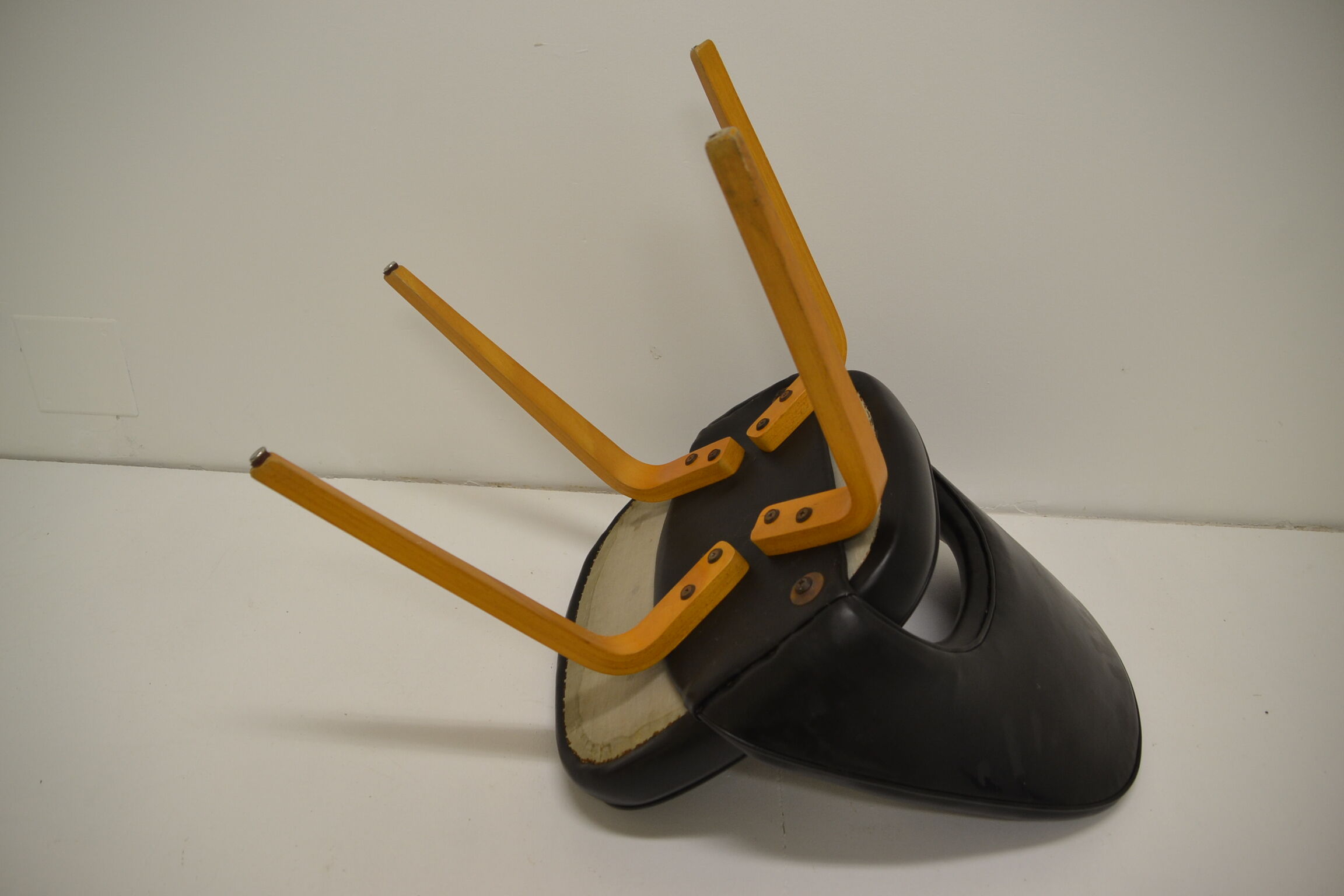 Chair model "conférence"  Eero Saarinen by Knoll