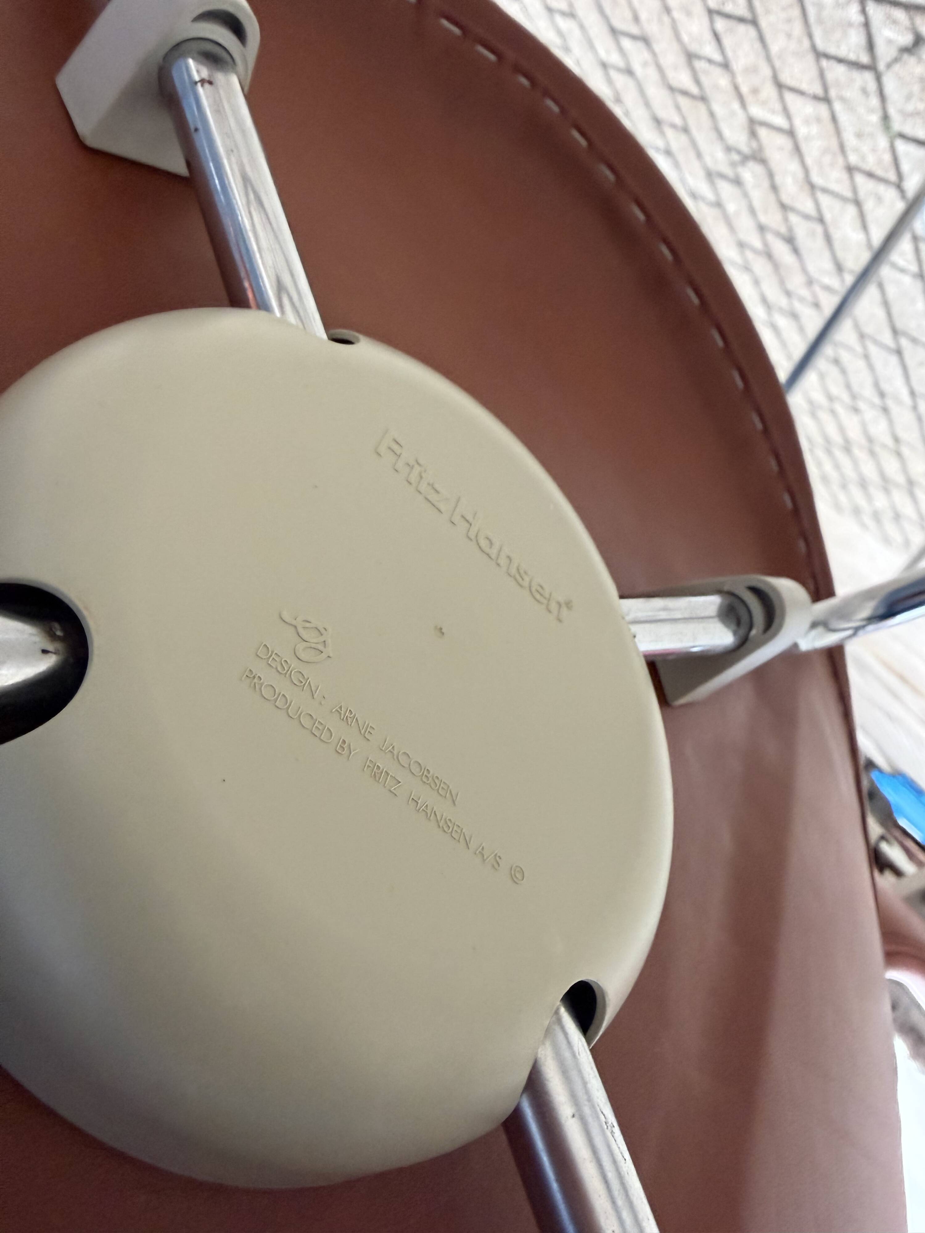 Fritz Hansen Series 7 Bar Stools Arne Jacobsen