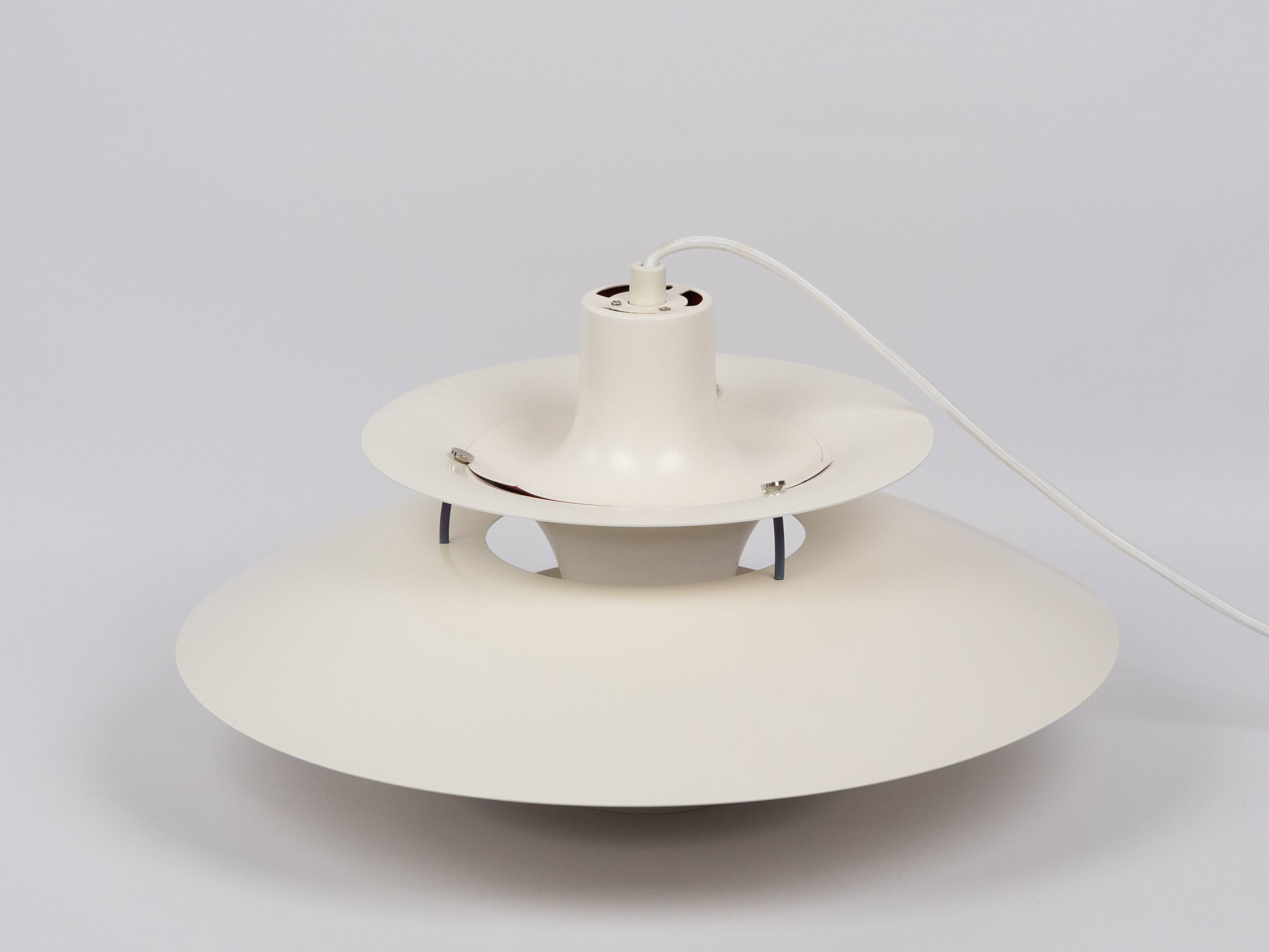 Suspension vintage danoise PH 5 par Poul Henningsen, Louis Poulsen, 1958
