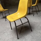 Plastic shell chair