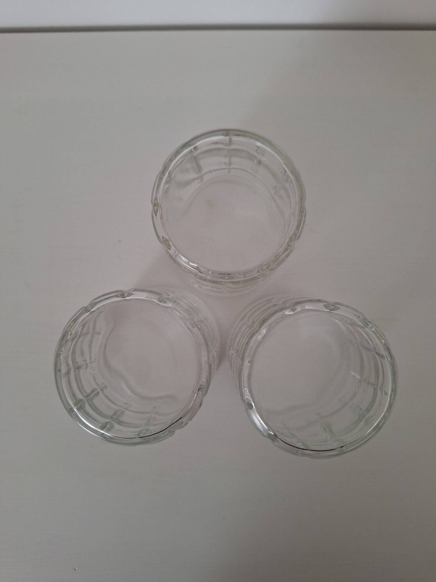 Water glasses or whisky glasses