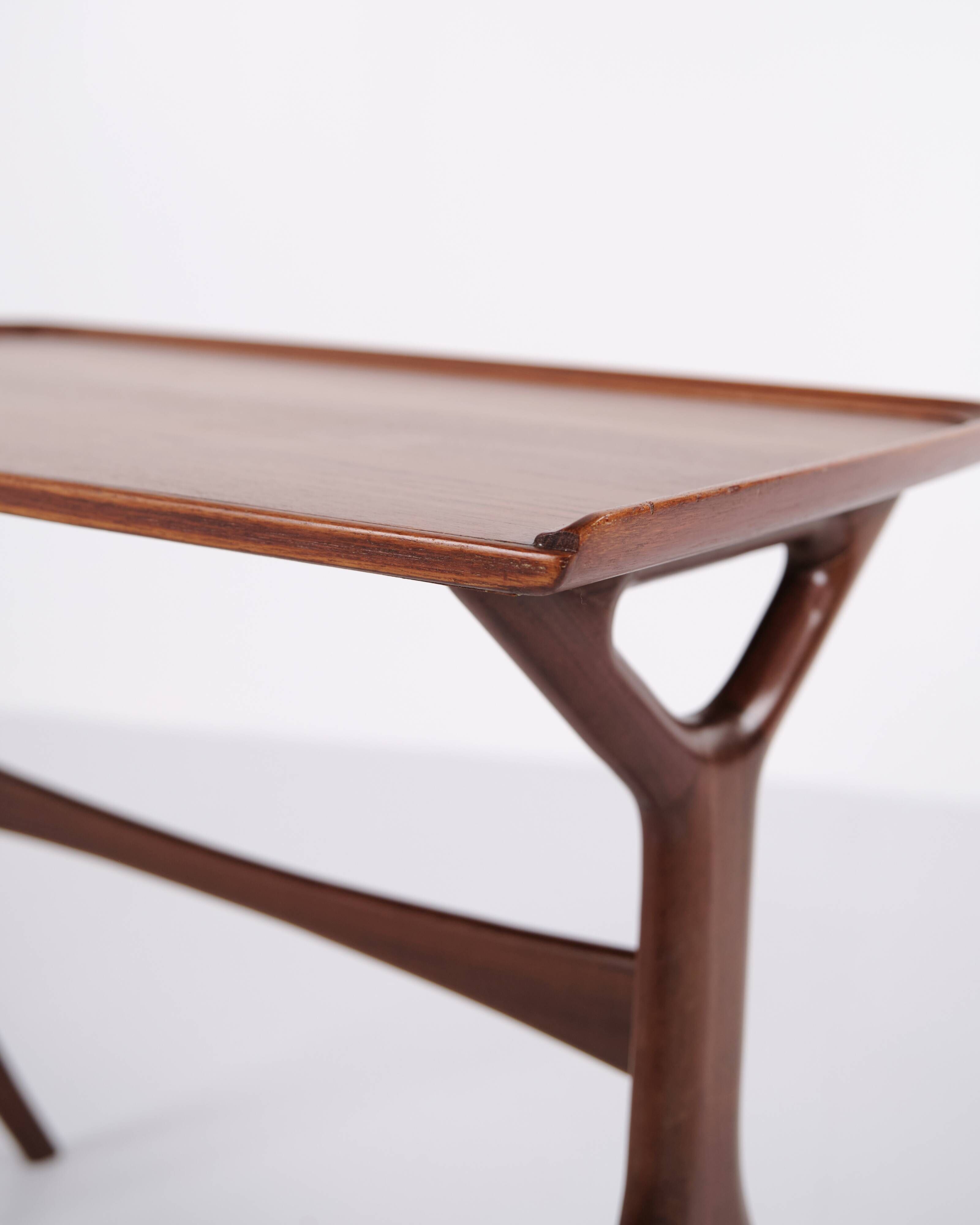 Side table - Teak wood - Danish design - Johannes Andersen - 1960s
