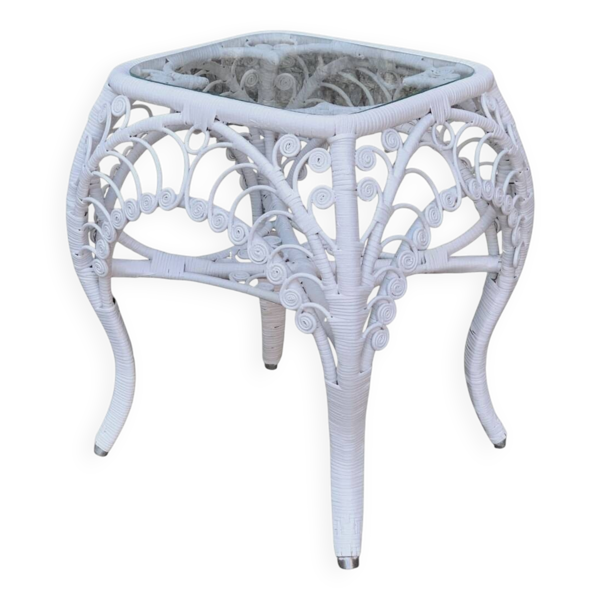 Table d’appoint en rotin blanc Peacock 1970