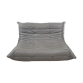 Canapé Togo 2 places cuir gris souris de Michel Ducaroy pour Ligne Roset