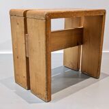 Tabouret pour les appartements "les Arcs"  de Charlotte Perriand