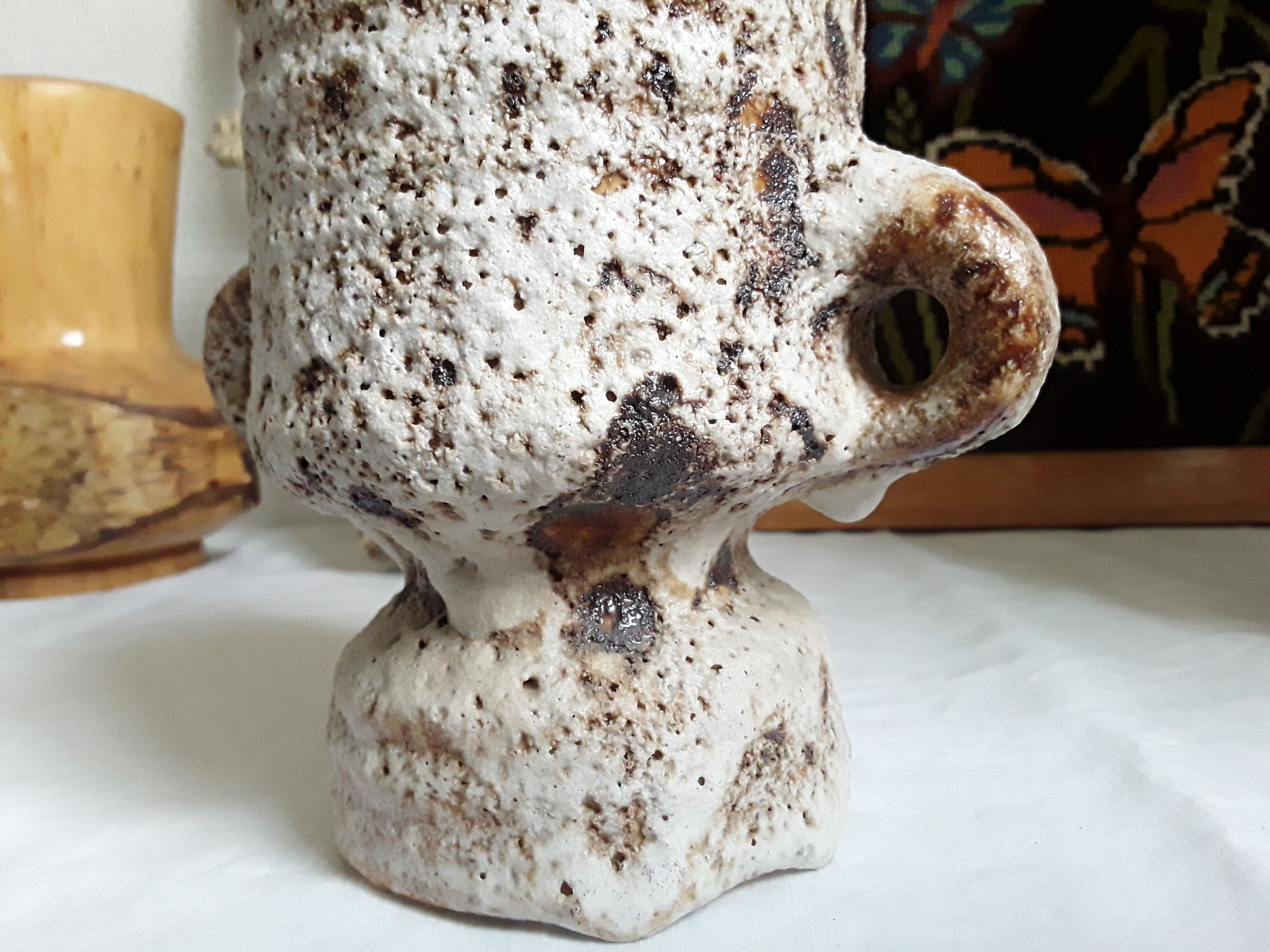 Vase vintage en grès forme libre 1970