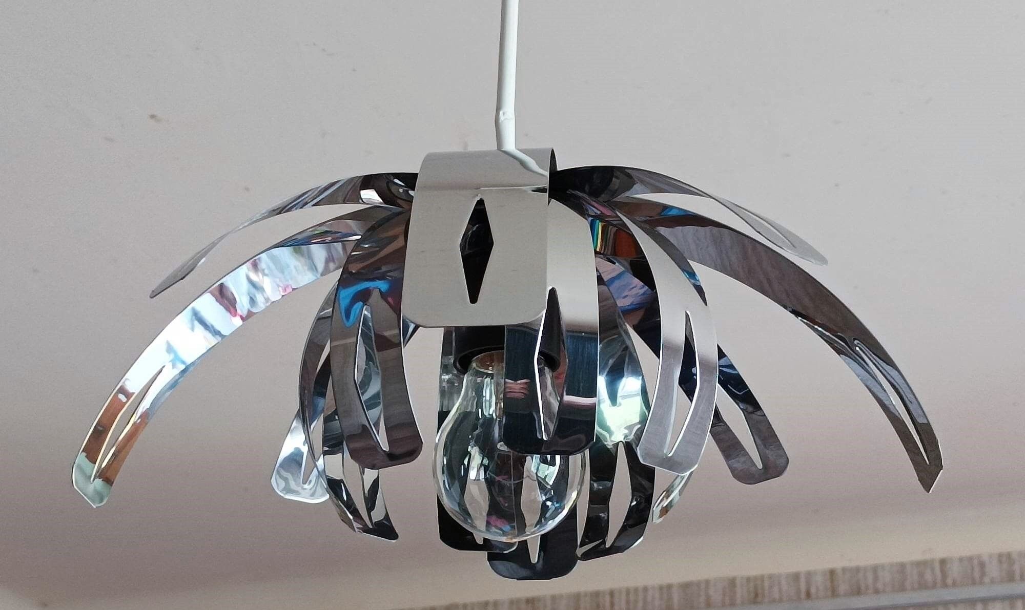 Suspension métal chromé vintage année 70