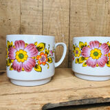 Lot 2 cups Monopoli