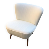 Pair of white club armchairs in beech and fabric, Mid-Century Hungarian style 1950s.