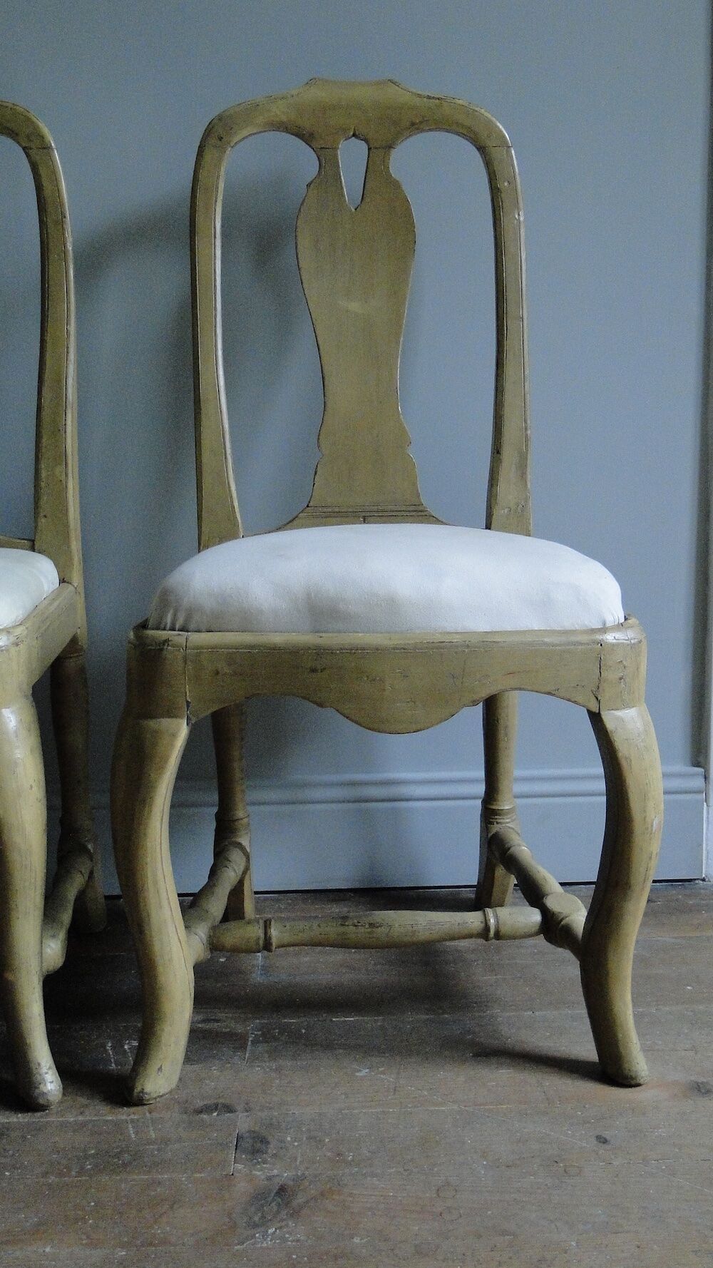 3 baroque Swedish chairs
